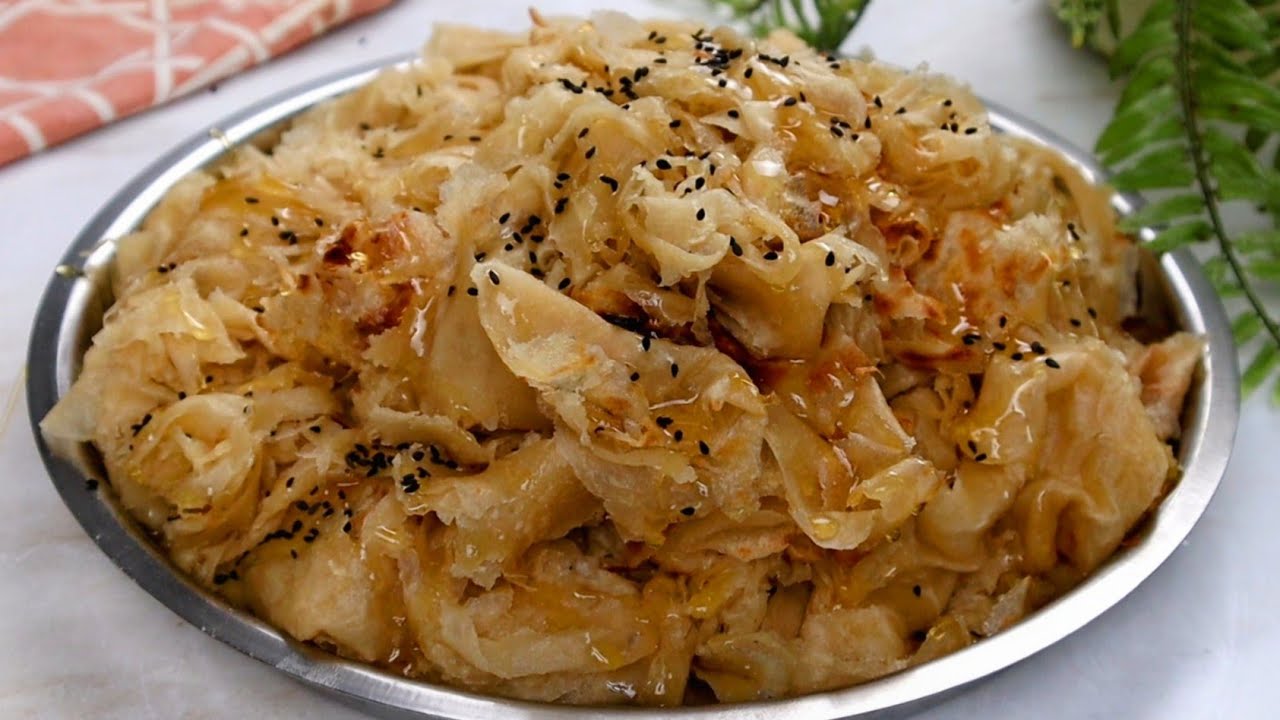 فتة بالسمن والعسل